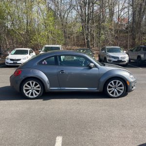 VOLKSWAGEN BEETLE 1.8T - 10