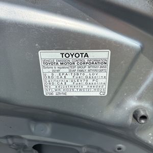 2021 Toyota COROLLA LE — миниатюра 46