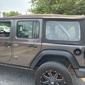2018 JEEP WRANGLER UNLIMITED SPORT 照片 6