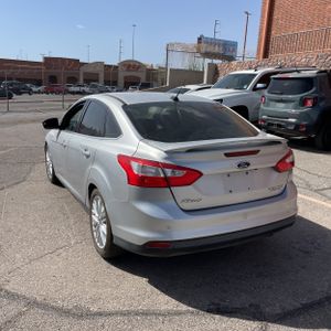 FORD FOCUS TITANIUM - 5