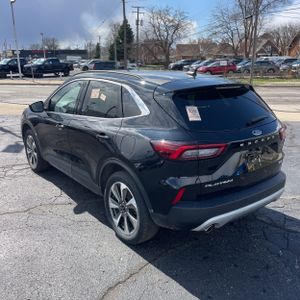 FORD ESCAPE PLATINUM - 5