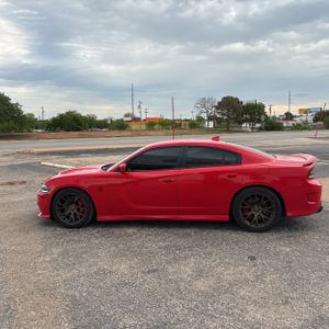 DODGE CHARGER SRT HELLCAT - 3