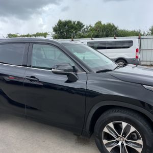 2020 Toyota HIGHLANDER XLE — миниатюра 13