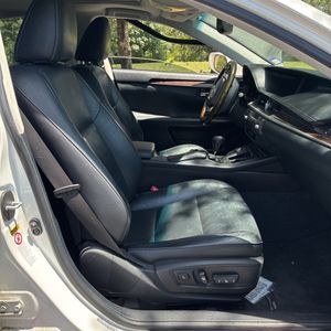 2015 Lexus ES 350 BASE — миниатюра 33