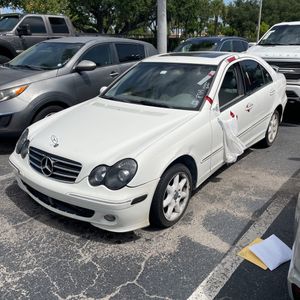 2005 Mercedes-BENZ C-CLASS 缩略图 43
