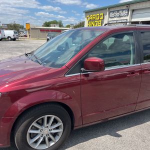 صورة 2 لـ 2018 Dodge GRAND CARAVAN SXT