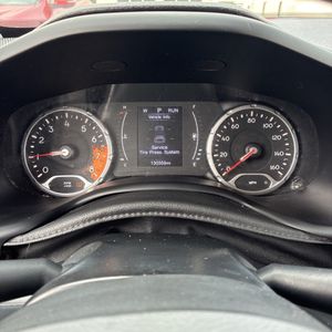2017 JEEP RENEGADE LATITUDE thumbnail 39