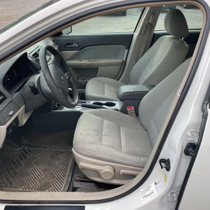 صورة 32 لـ 2012 FORD FUSION S