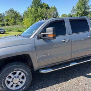 صورة 2 لـ 2017 Chevrolet SILVERADO 2500HD LT