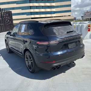 PORSCHE CAYENNE - 5