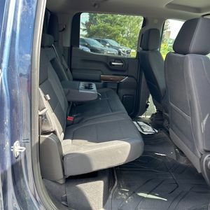 صورة 35 لـ 2019 Chevrolet SILVERADO 1500 RST