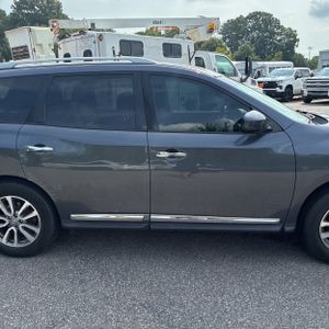 2014 Nissan PATHFINDER S — миниатюра 11