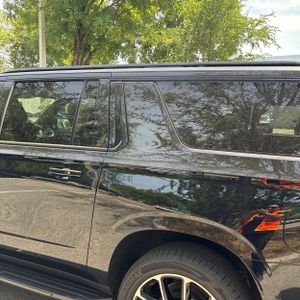 CHEVROLET SUBURBAN RST - 6