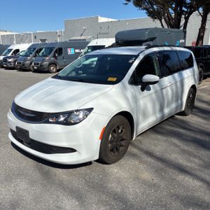 CHRYSLER VOYAGER LXI - 1