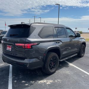 2023 Toyota SEQUOIA TRD PRO 照片 8