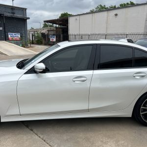 BMW 3 SERIES 330I - 4