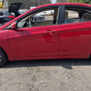 HYUNDAI ACCENT GLS - 4