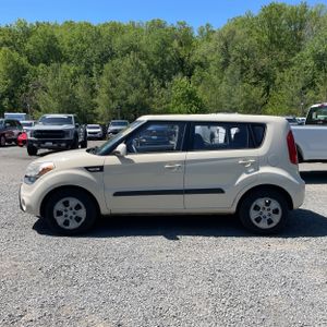 KIA SOUL BASE - 3