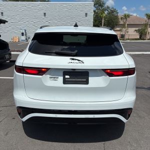 صورة 7 لـ 2024 Jaguar F-PACE P250 R-DYNAMIC S