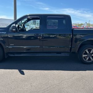 FORD F-150 XLT - 4