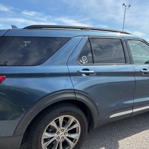 FORD EXPLORER XLT - 9