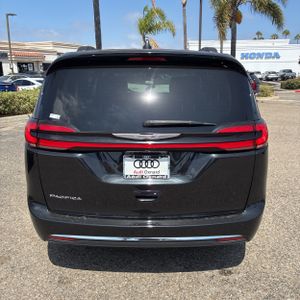 صورة 7 لـ 2022 Chrysler PACIFICA TOURING L