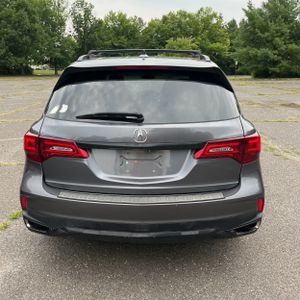 صورة 7 لـ 2017 Acura MDX SH-AWD W/TECH