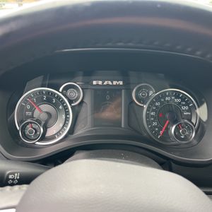 صورة مصغرة 43 لـ 2021 RAM 1500 BIG HORN