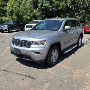 2017 JEEP GRAND CHEROKEE LAREDO — фото 1