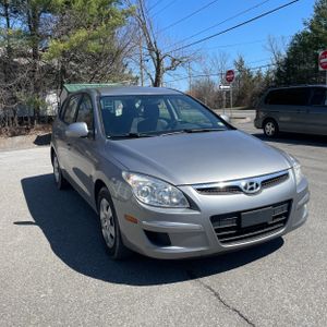 HYUNDAI ELANTRA TOURING GLS - 10