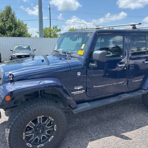 2013 JEEP WRANGLER UNLIMITED SAHARA — фото 2