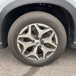 صورة مصغرة 17 لـ 2022 Subaru FORESTER PREMIUM