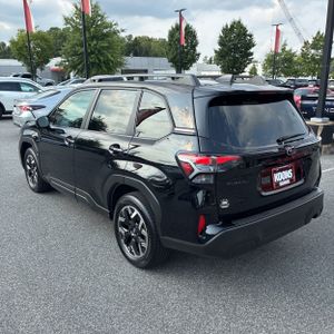 2025 Subaru FORESTER PREMIUM 照片 5