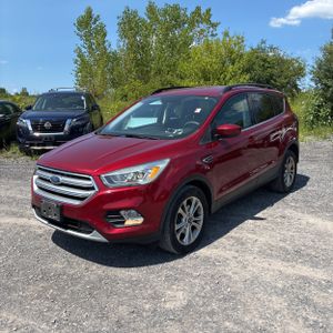 2017 FORD ESCAPE SE 照片 1