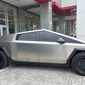 TESLA CYBERTRUCK BASE - 7