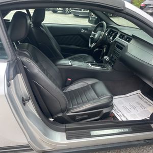 2011 FORD MUSTANG V6 PREMIUM 照片 33