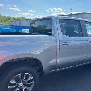 2023 Chevrolet SILVERADO 1500 LT — фото 9