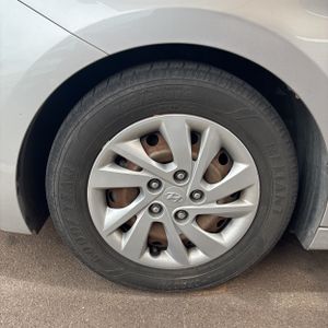 2020 Hyundai ELANTRA SE — миниатюра 17