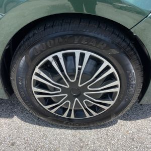 صورة مصغرة 20 لـ 2015 Toyota COROLLA LE