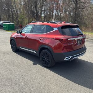 KIA SELTOS NIGHTFALL - 5