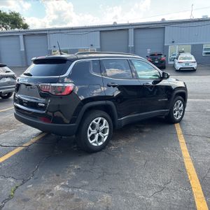 2025 JEEP COMPASS LATITUDE — фото 8