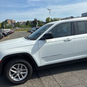 JEEP GRAND CHEROKEE L LAREDO - 2