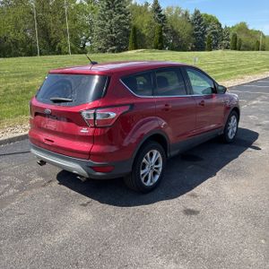 FORD ESCAPE SE - 8