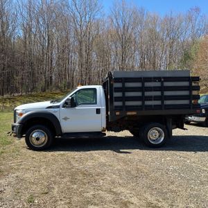 FORD F-550 CHASSIS XL - 3