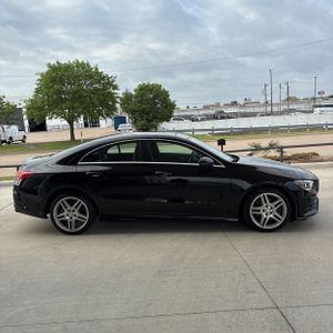 MERCEDES-BENZ CLA - 9