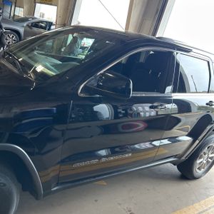 JEEP GRAND CHEROKEE LAREDO E - 4