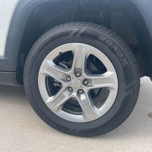 2023 JEEP COMPASS LATITUDE — миниатюра 18