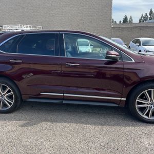 FORD EDGE TITANIUM - 10