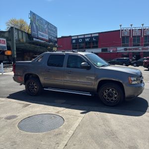 CHEVROLET AVALANCHE LT 1500 - 10