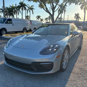 PORSCHE PANAMERA 4 - 1